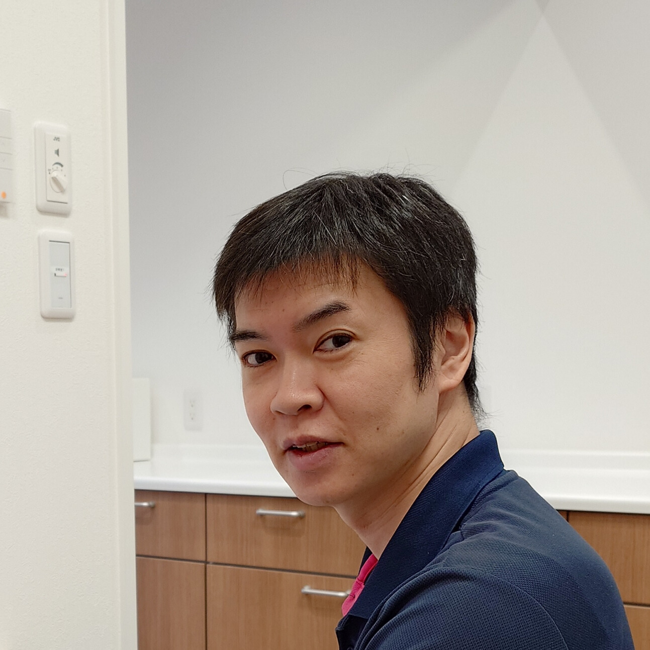 新井隆康のアバター